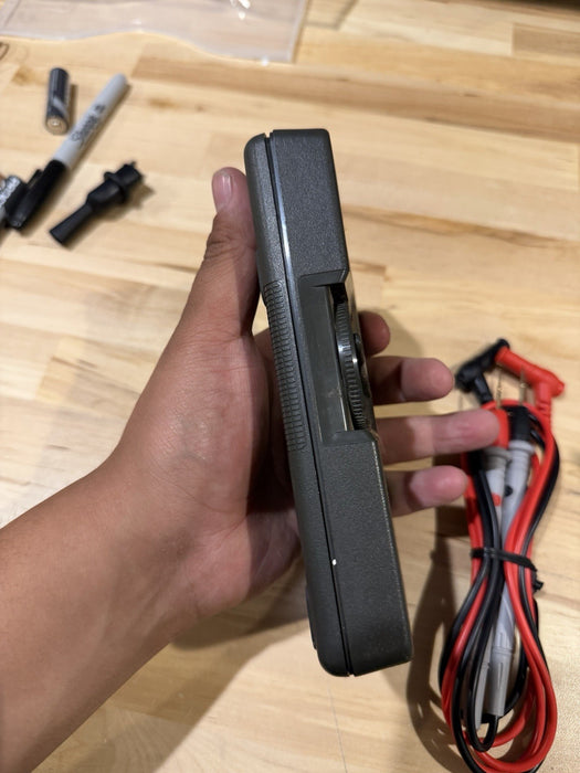 FLUKE 77/AN MULTIMETER WITH LEADS TESTED