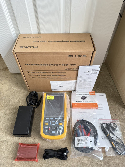 FLUKE 123B/NA INDUSTRIAL SCOPEMETER 20MHZ MFD 2024