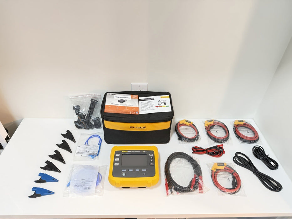 FLUKE 3540 FC 3-PHASE POWER MONITOR WITH ACCESSORIES TESTED NEW