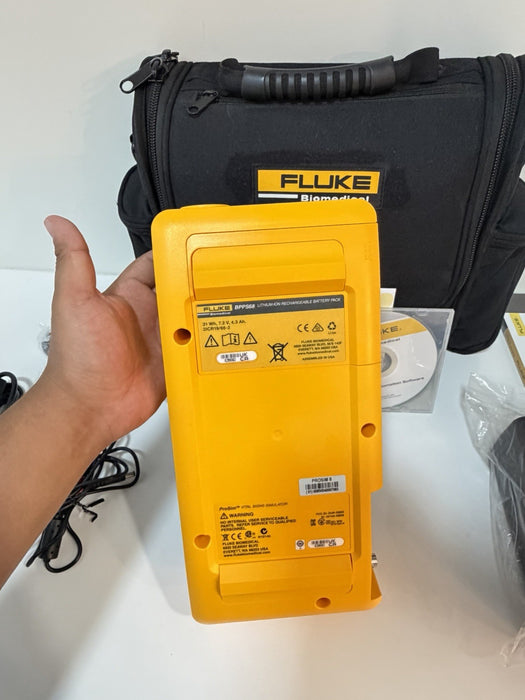 FLUKE BIOMEDICAL PROSIM 8 VITAL SIGNS SIMULATOR CALIBRATED 2023/2024