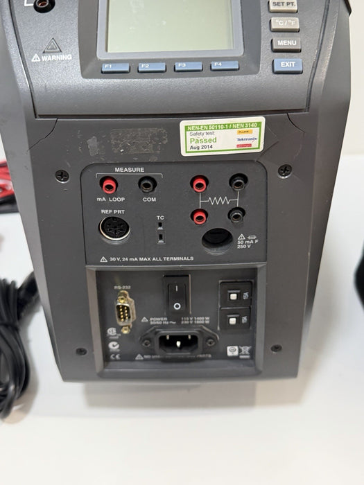 FLUKE 9144 FIELD METROLOGY WELL 50°C TO 660°C TEMPERATURE CALIBRATOR & LEADS