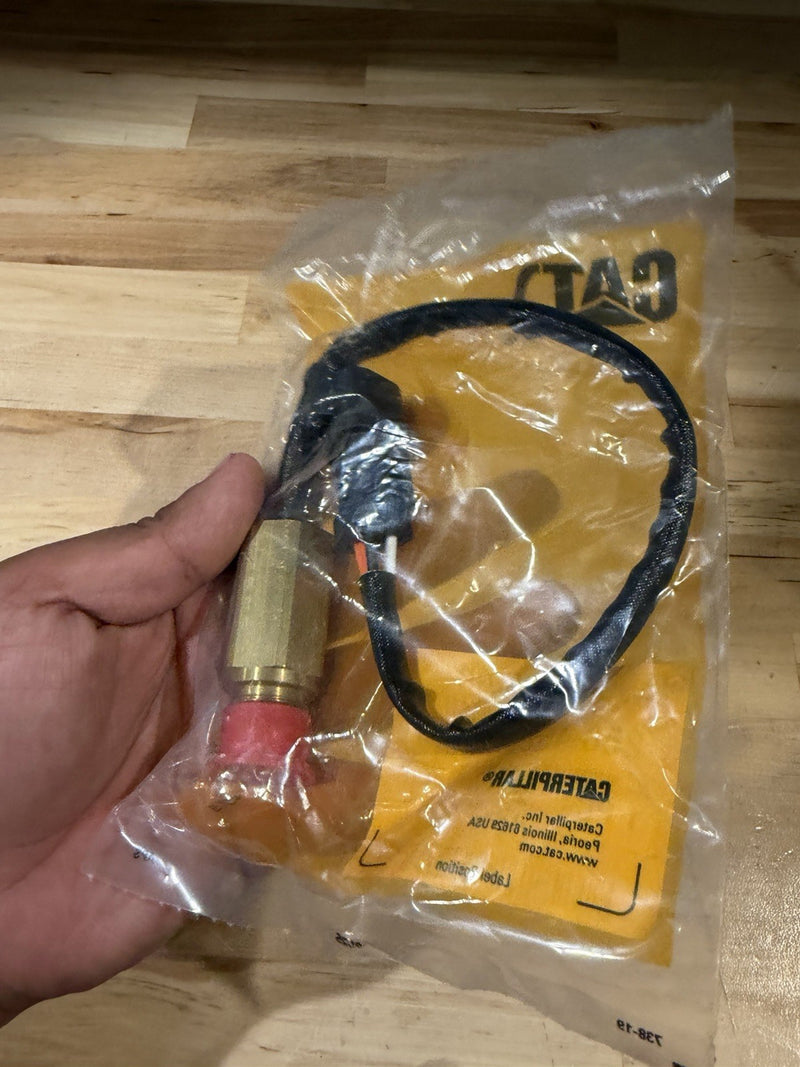 CAT 258-4521 14V SPEED SENSOR