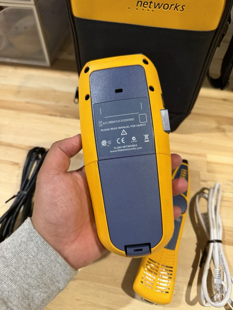 FLUKE NETWORKS LRAT-1000 LINKRUNNER AT-1000 AUTO TESTER W INTELLITONE PROBE 200