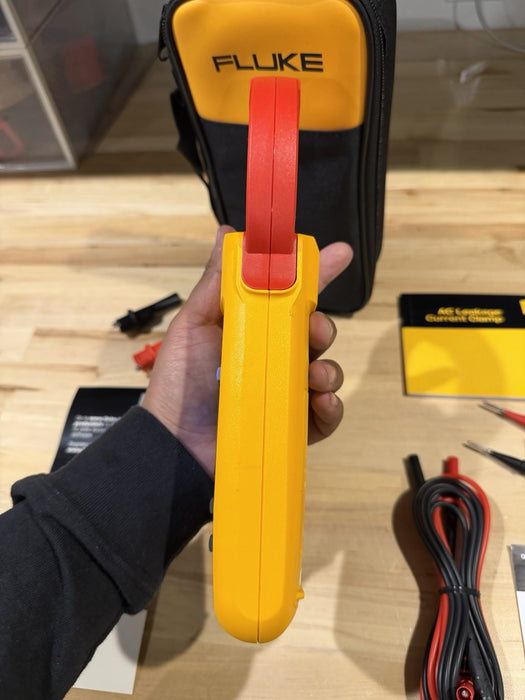 FLUKE 369 FC AC LEAKAGE CURRENT CLAMP (NEW SEALED) FREE SHIPPING