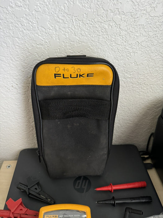 FLUKE 1507 INSULATION MULTIMETER WITH LEADS & BAG