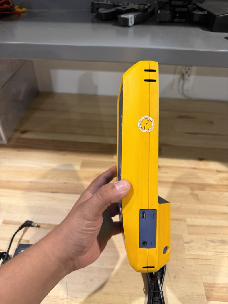 FLUKE NETWORKS VERSIV 2 REMOTE ONLY FOR DSX-5000/DSX-8000 (SHIPS FREE)