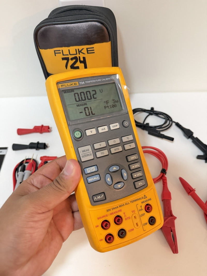FLUKE 724 TEMPERATURE CALIBRATOR METER WITH LEADS & ACCESSORIES TESTED