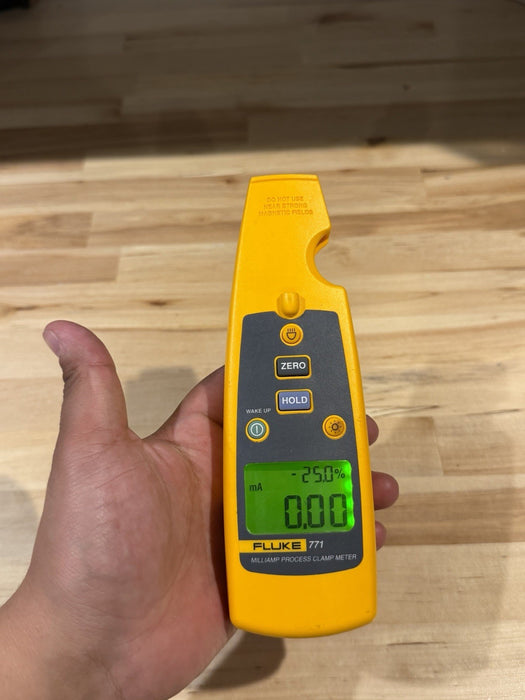FLUKE 771 MILLIAMP PROCESS CLAMP METER (NO CLAMP) SHIPS FAST