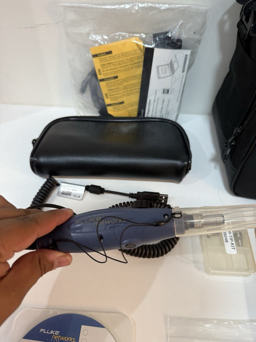 FLUKE NETWORKS VERSIV OPTIFIBER PRO OTDR KIT WITH QUAD OTDR MODULE & ACCESSORIES