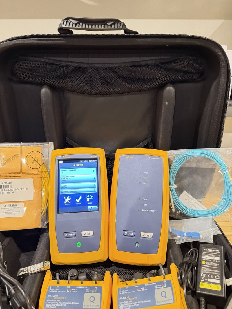 FLUKE NETWORKS CFP-100-Q CERTIFIBER PRO QUAD OLTS V1 WITH WIFI TESTED