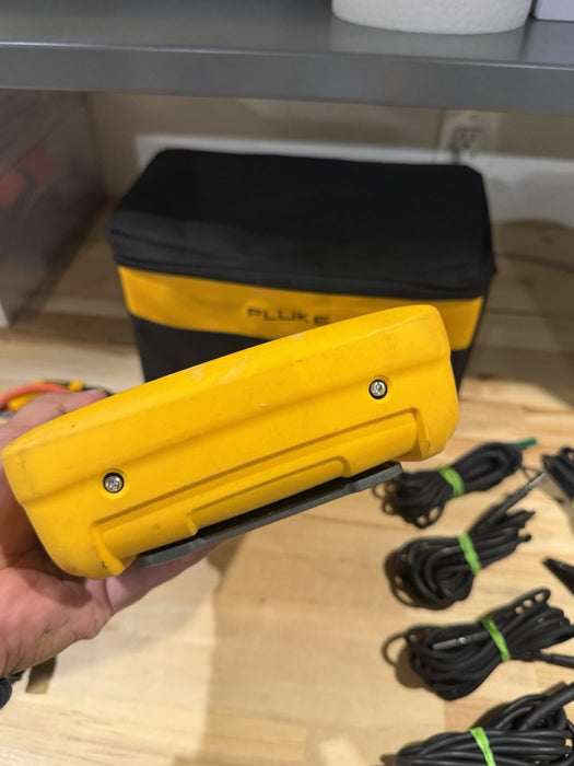 FLUKE 435 II POWER QUALITY & ENERGY ANALYZER W/ ACCESSORIES & CHARGER-SHIPS FREE