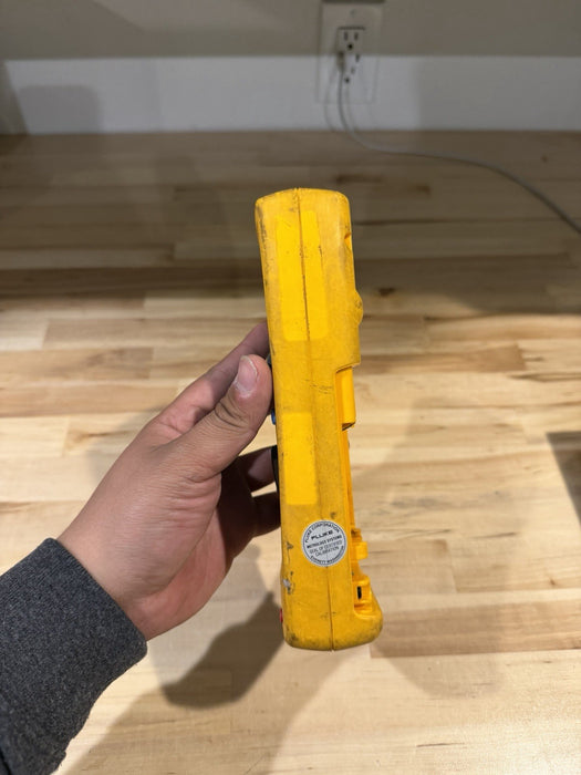 FLUKE 187 TRUE RMS MULTIMETER FOR PARTS