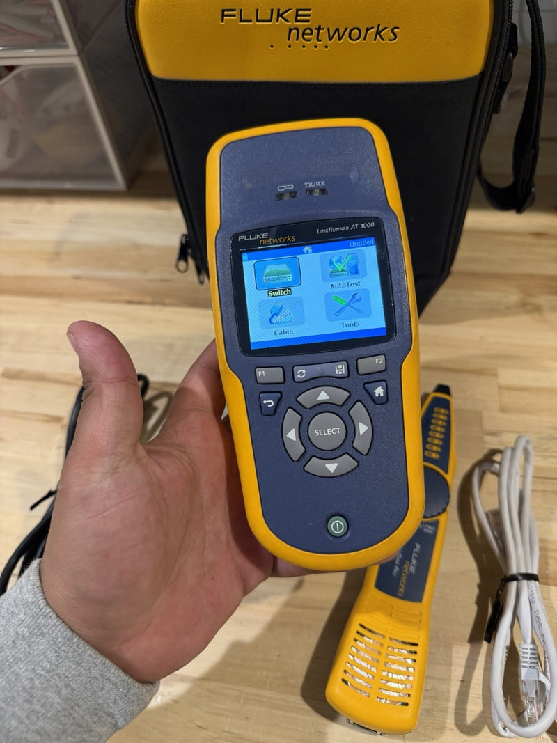FLUKE NETWORKS LRAT-1000 LINKRUNNER AT-1000 AUTO TESTER W INTELLITONE PROBE 200