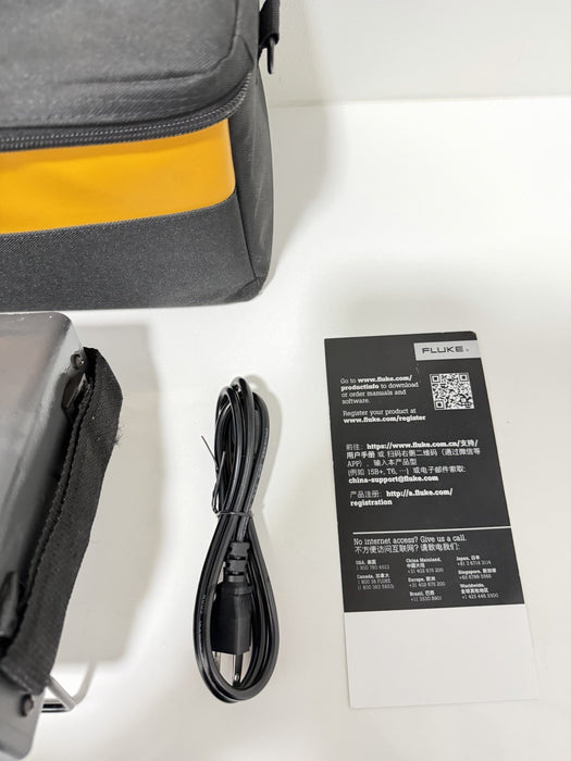 FLUKE 9102S DRY-WELL CALIBRATOR WITH BAG & CHARGER CALIBRATED 2024