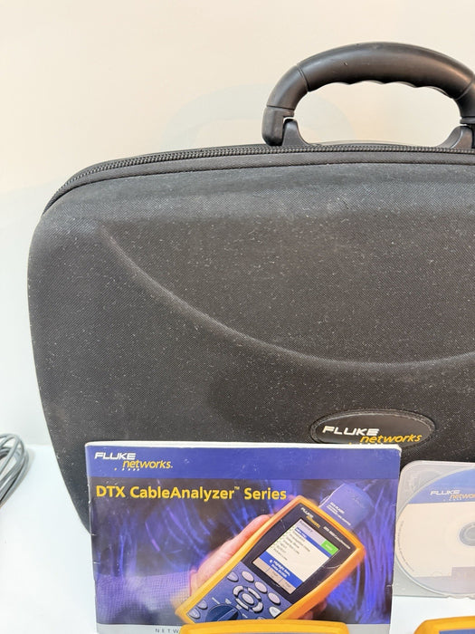 FLUKE NETWORKS DTX-1800 DTX CABLE ANALYZER KIT & PLA002 TESTED