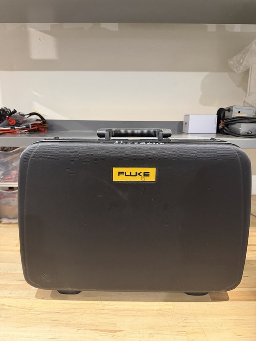 FLUKE 199C 200MHZ 2.5GS/S SCOPEMETER COLOR WITH ACCESSORIES