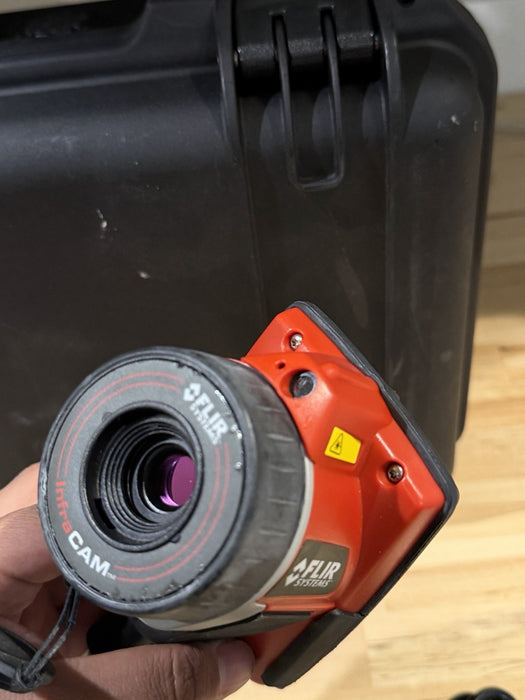 FLIR SYSTEMS INFRACAM W/ CHARGER & CASE (TESTED) FREE SHIPPING