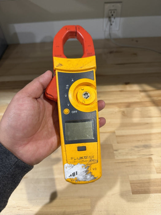 FLUKE 335 TRMS CLAMP METER (PARTS ONLY) FOR PARTS