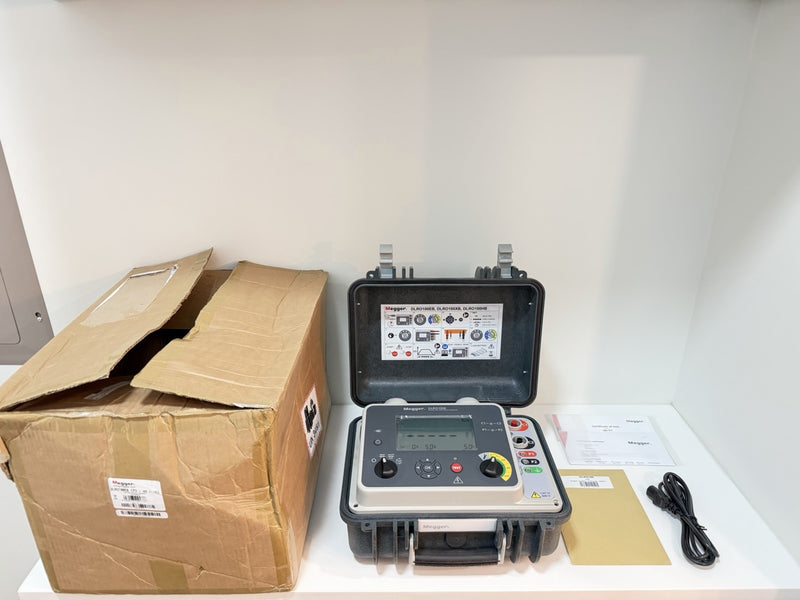MEGGER DLRO100EB DIGITAL LOW RESISTANCE OHMMETER (NEW FACTORY SEALED) CAL 2026