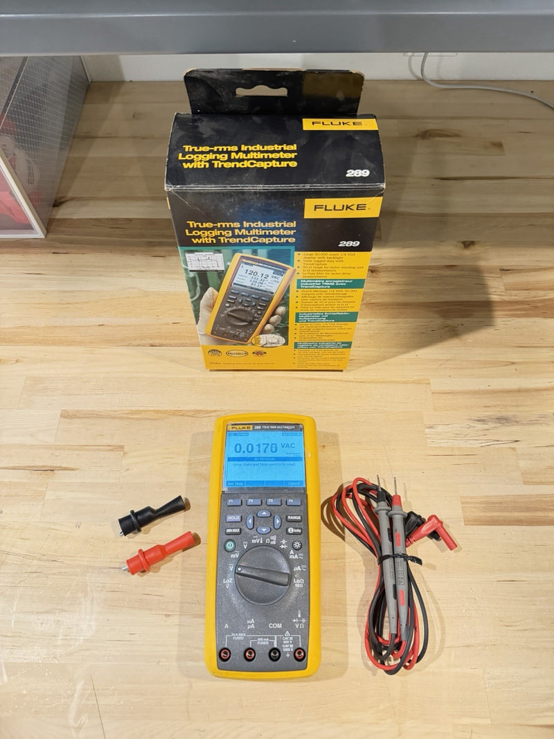 FLUKE 287 TRUE RMS ELECTRONIC LOGGING DIGITAL MULTIMETER WITH LEADS & CLIPS