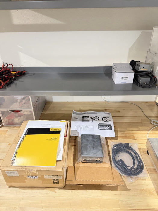 FLUKE CALIBRATION 9100S DRY WELL TEMPERATURE CALIBRATOR