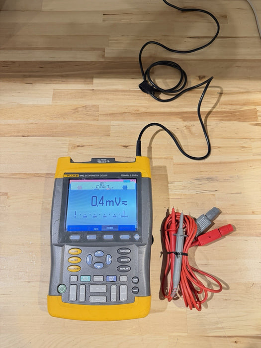FLUKE 196C SCOPEMETER COLOR WITH LEADS 100MHZ 1GS/S TESTED