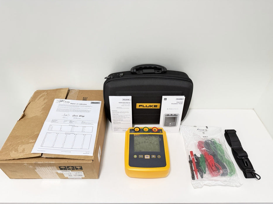 FLUKE 1535 MEGOHMMETER INSULATION TESTER W/ LEADS & CASE (CALIBRATED 2025) NEW