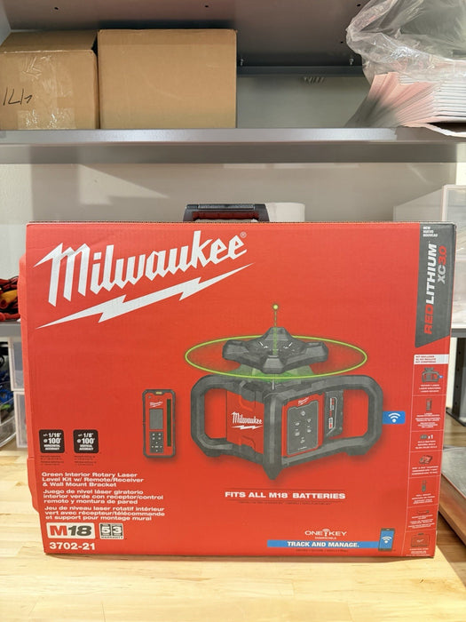 MILWAUKEE 3702-21 M18 GREEN INTERIOR ROTARY LASER LEVEL KIT (NEW FACTORY SEALED)