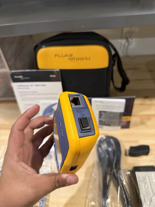FLUKE NETWORKS LINKRUNNER AT-2000 AUTO TESTER KIT (NEW FACTORY SEALED) RARE