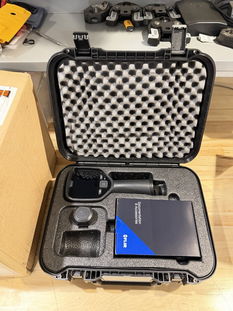 FLIR E5 PRO HANDHELD INFRARED CAMERA KIT & CASE ( NEW SEALED) CALIBRATED 2026