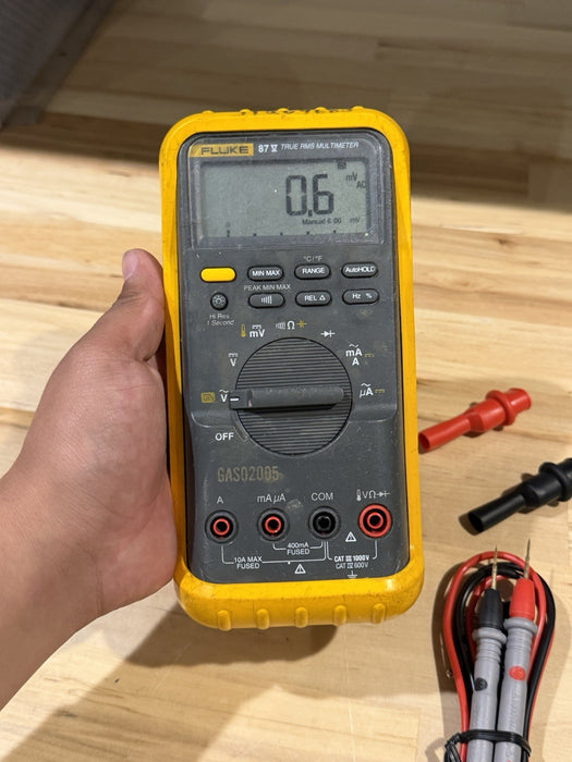 FLUKE 87V TRUE RMS MULTIMETER W/ LEADS - TESTED (SHIPS FAST)