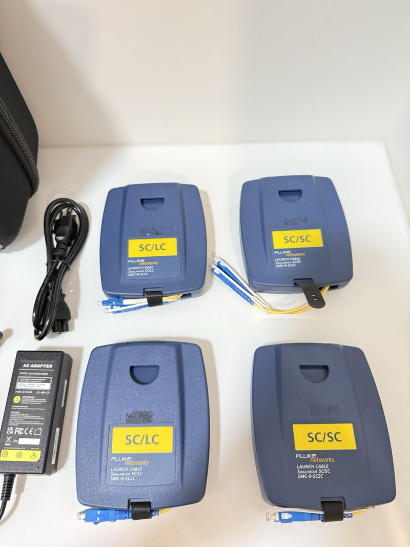 FLUKE NETWORKS VERSIV OTDR KIT WITH QUAD OTDR MODULE & ACCESSORIES