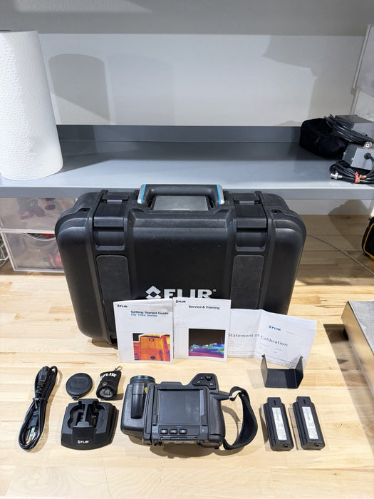 FLIR T420BX THERMAL IMAGING CAMERA WITH CHARGER & BATTERIES TESTED