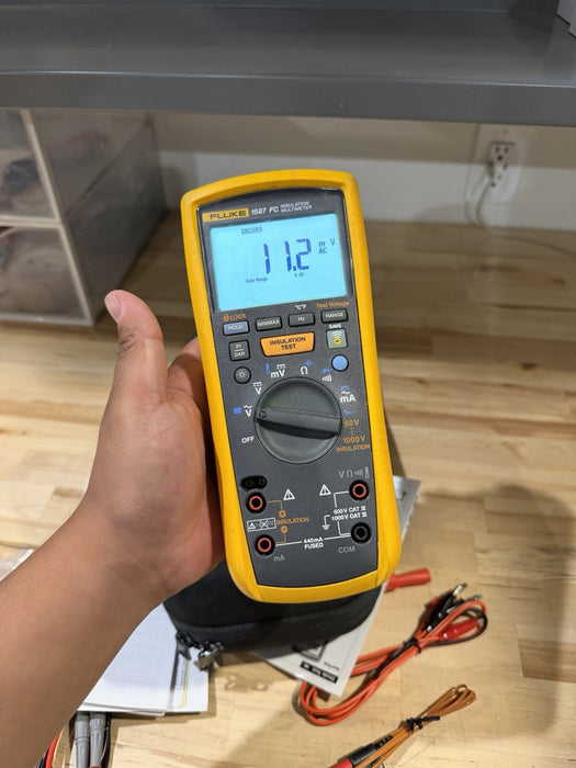 FLUKE 1587 FC 2 IN 1 HANDHELD DIGITAL INSULATION MULTIMETER WITH ACCESSORIES