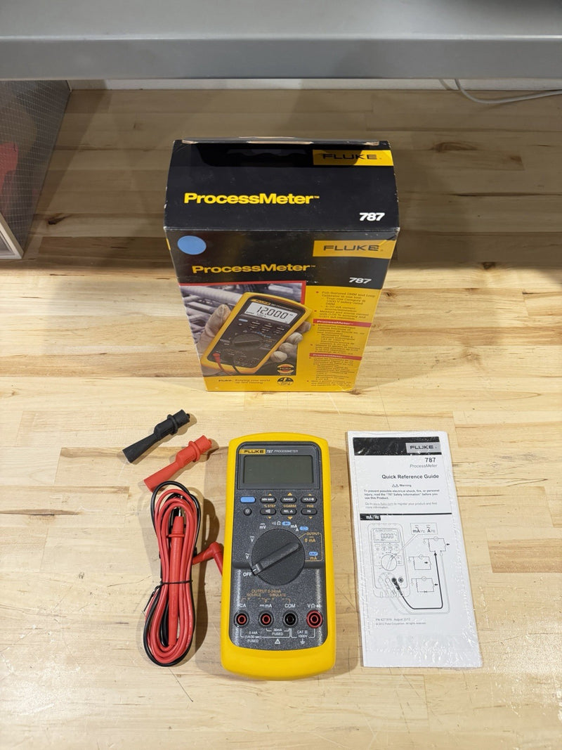 FLUKE 787 PROCESSMETER SHIPS FAST - FREE SHIPPING (NEW)