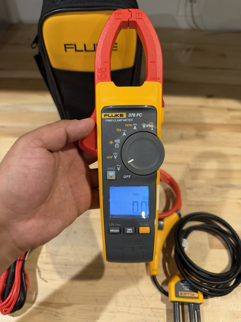 FLUKE 376FC WIRELESS TRUE RMS AC/DC CLAMP METER W/LEADS - SHIPS FAST CAL 2026