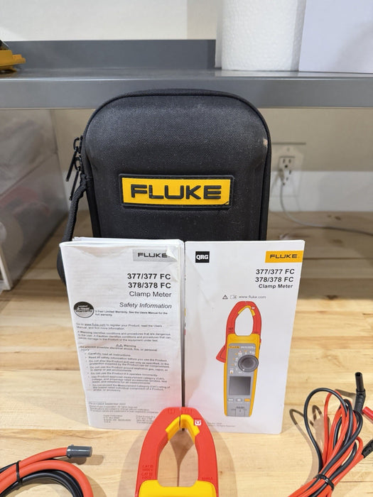 FLUKE 378 FC NON-CONTACR VOLTAGE CLAMP METER W/ LEADS & CASE - SHIPS FAST