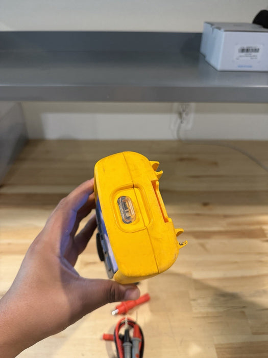 FLUKE 287 TRUE RMS ELECTRONIC LOGGING DIGITAL MULTIMETER WITH LEADS & CLIPS