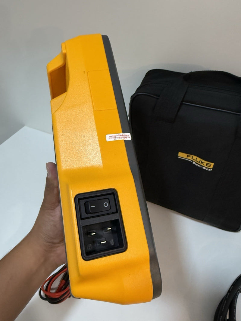 FLUKE ESA612 115V ELECTRICAL SAFETY ANALYZER W/ACCESSORIES (TESTED) SHIPS FREE