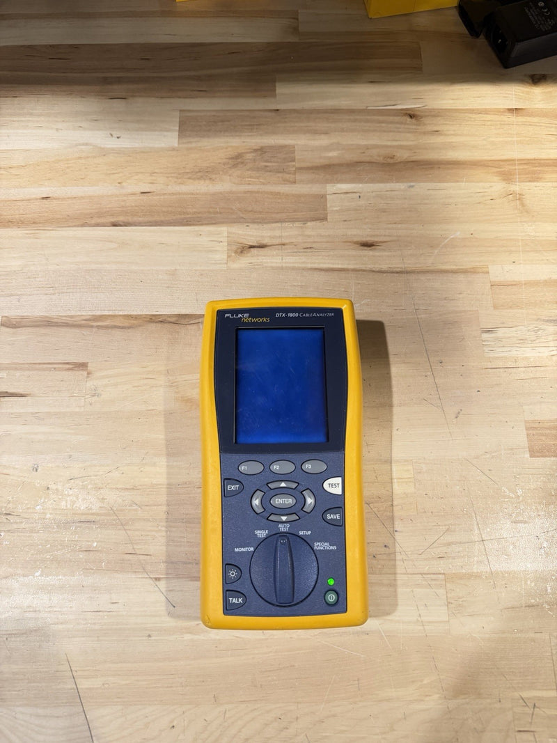 FLUKE NETWORKS DTX-1800 MAINFRAME (PARTS ONLY) TURNS ON NO BATTERY