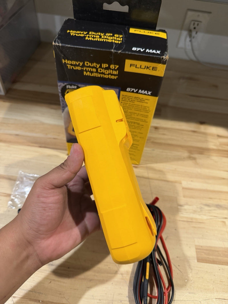 FLUKE 87V MAX TRUE RMS MULTIMETER W/ LEADS & CLIPS
