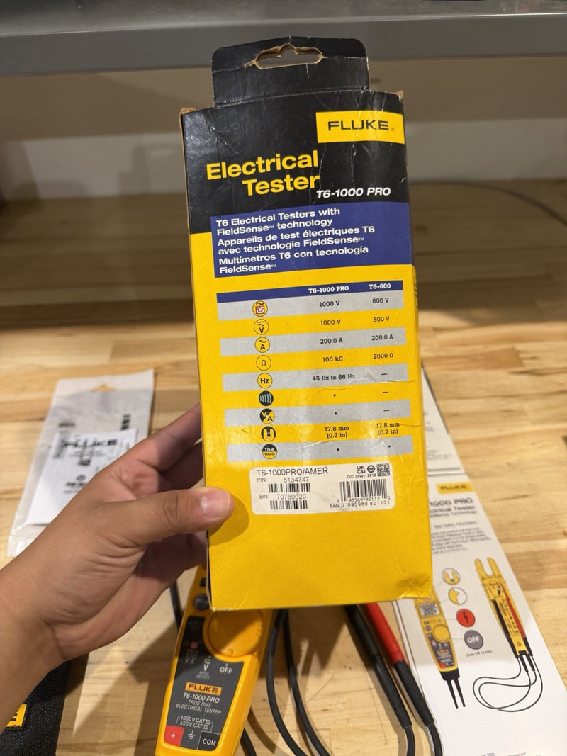 FLUKE T6-1000 PRO ELECTRICAL TESTER FIELDSENSE 1000V AC/DC SHIPS FAST