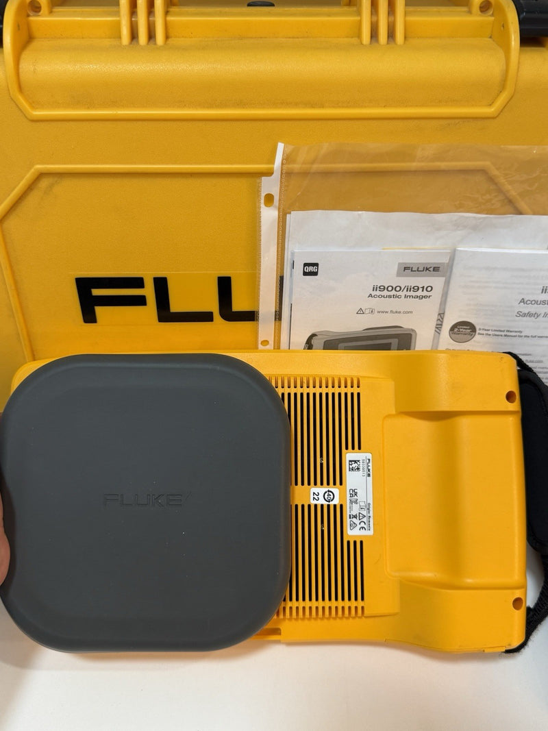 FLUKE II910 ACOUSTIC IMAGER WITH ACCESSORIES