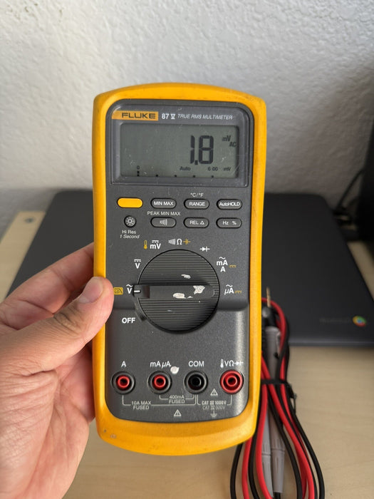 FLUKE 87-V INDUSTRIAL TRUE RMS DIGITAL MULTIMETER WITH LEADS
