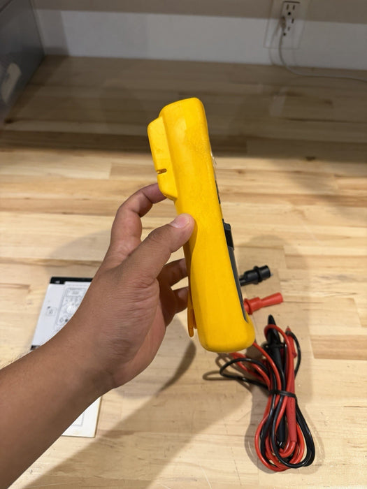 FLUKE 787 PROCESSMETER