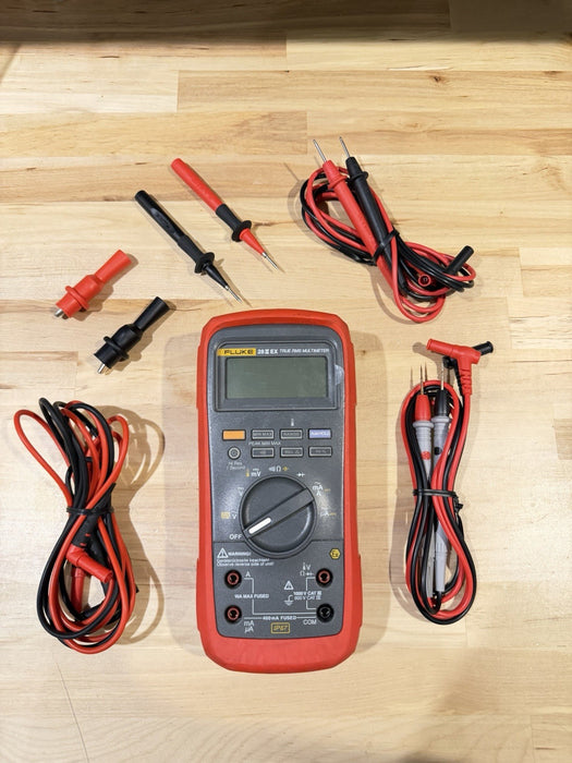 FLUKE 28 II EX TRUE RMS MULTIMETER W / LEADS & CLIPS - FREE SHIPPING