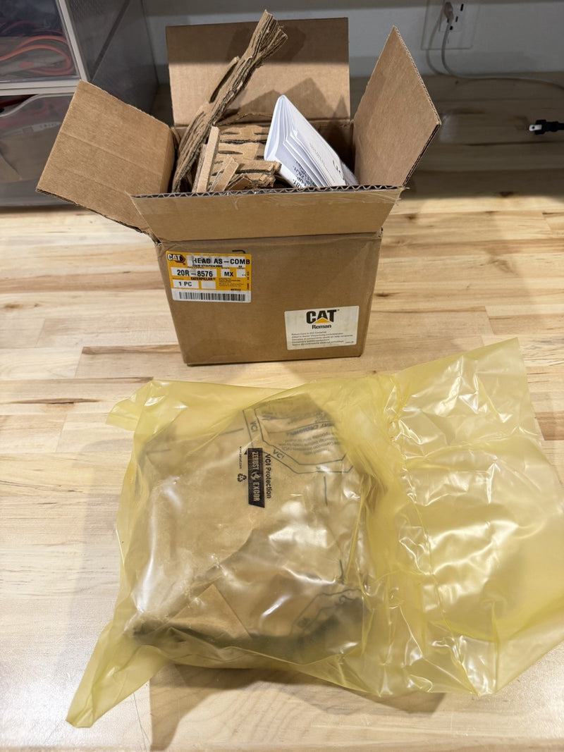 CAT 20R-8576 COMBUSTION HEAD