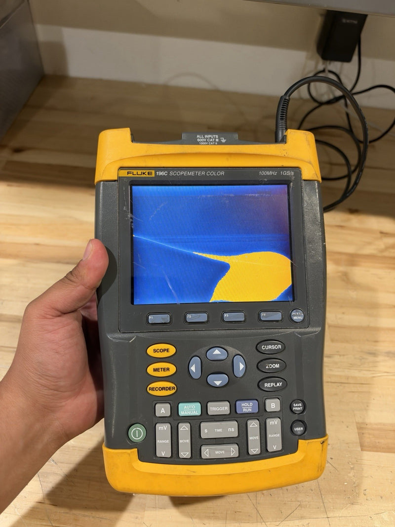 FLUKE 196C SCOPEMETER COLOR W/ LEADS 100MHZ 1GS/S (PARTS ONLY) SHIPS FAST