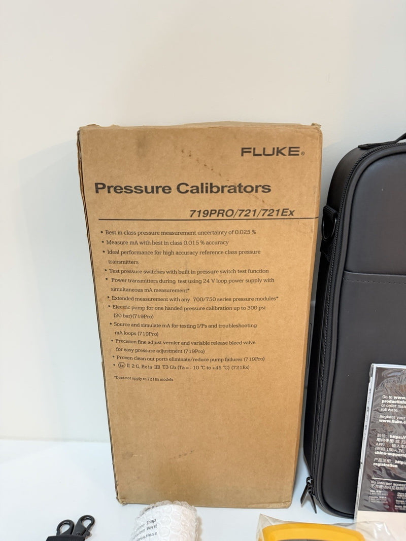 FLUKE 719 PRO 300G ELECTRIC PRESSURE CALIBRATOR