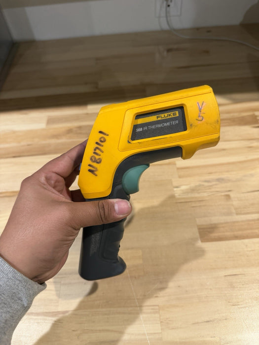 FLUKE 568 IR THERMOMETER (PARTS ONLY) FOR PARTS - SHIPS FAST